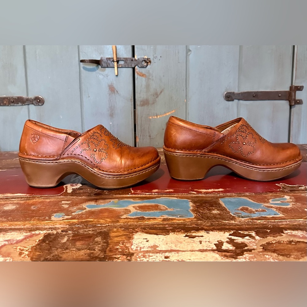 Ariat Leather Clogs - Picture 2 of 8